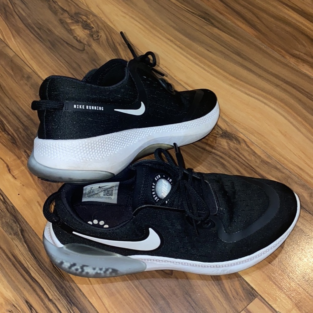 Only worn a couple times, good condition